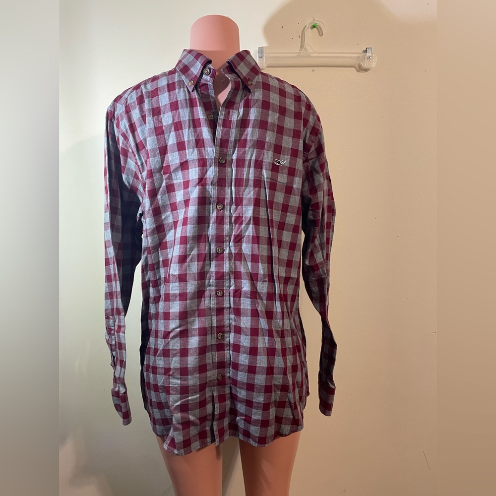 Vineyard Vines Men's Large Dress Shirt Red burgundy Gray Plaid Button down shirt
